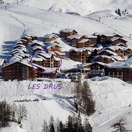 Cosy 4 Pers Avec Grande Terrasse Au Pied Des Pistes - Fr-1-455-26 *