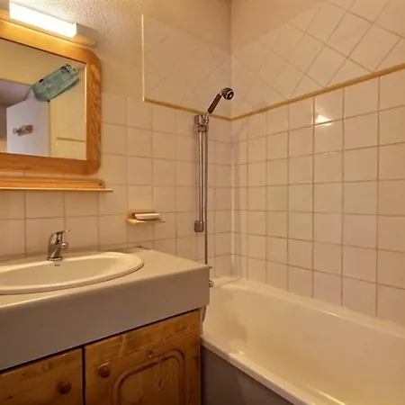 Cosy 4 Pers Avec Grande Terrasse Au Pied Des Pistes - Fr-1-455-26 Apartment La Plagne